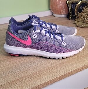 Nike Women's Fury 2 Flex Blue and Pink Athletic Shoes 8 Sneakers Running